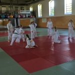 Mittwochsgruppe genießt den Platz in der Reithalle